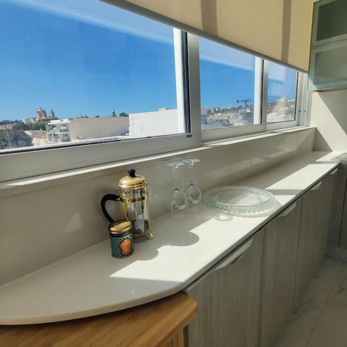 Cozy Penthouse In Central Malta Apartment Balzan Exterior foto